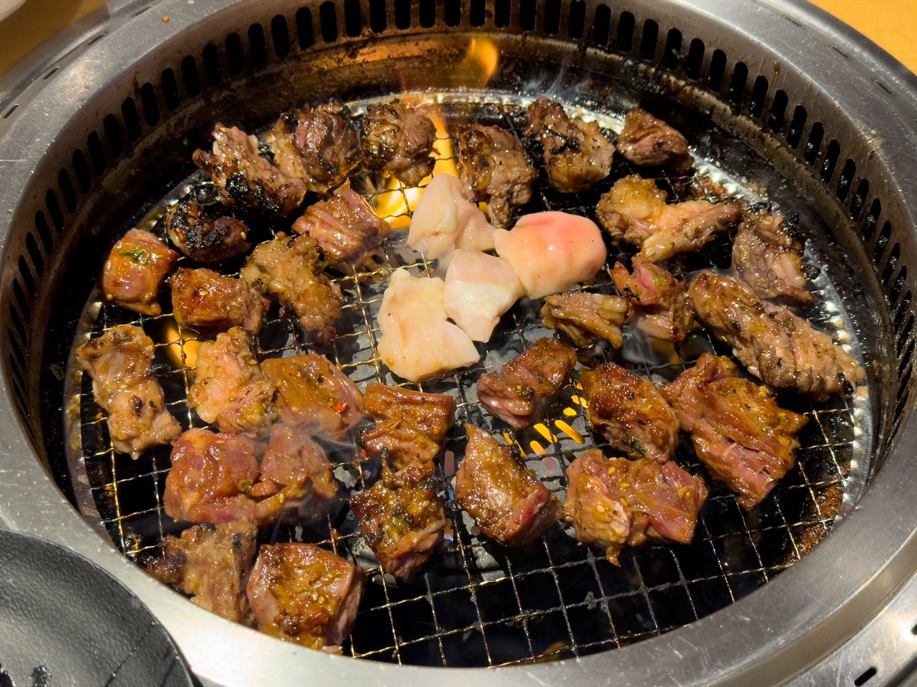 20240828-204138-mojinchan.jpg 20240828-204138-mojinchan.jpg