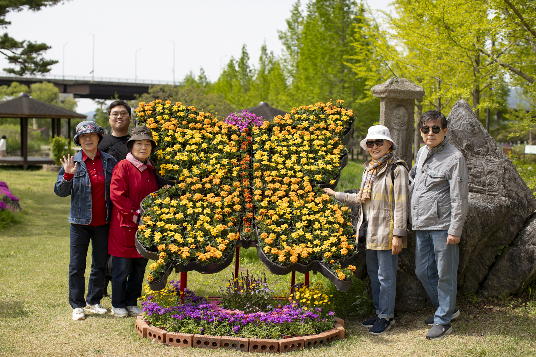 20250506-105331-mojinchan.jpg 20250506-105331-mojinchan.jpg