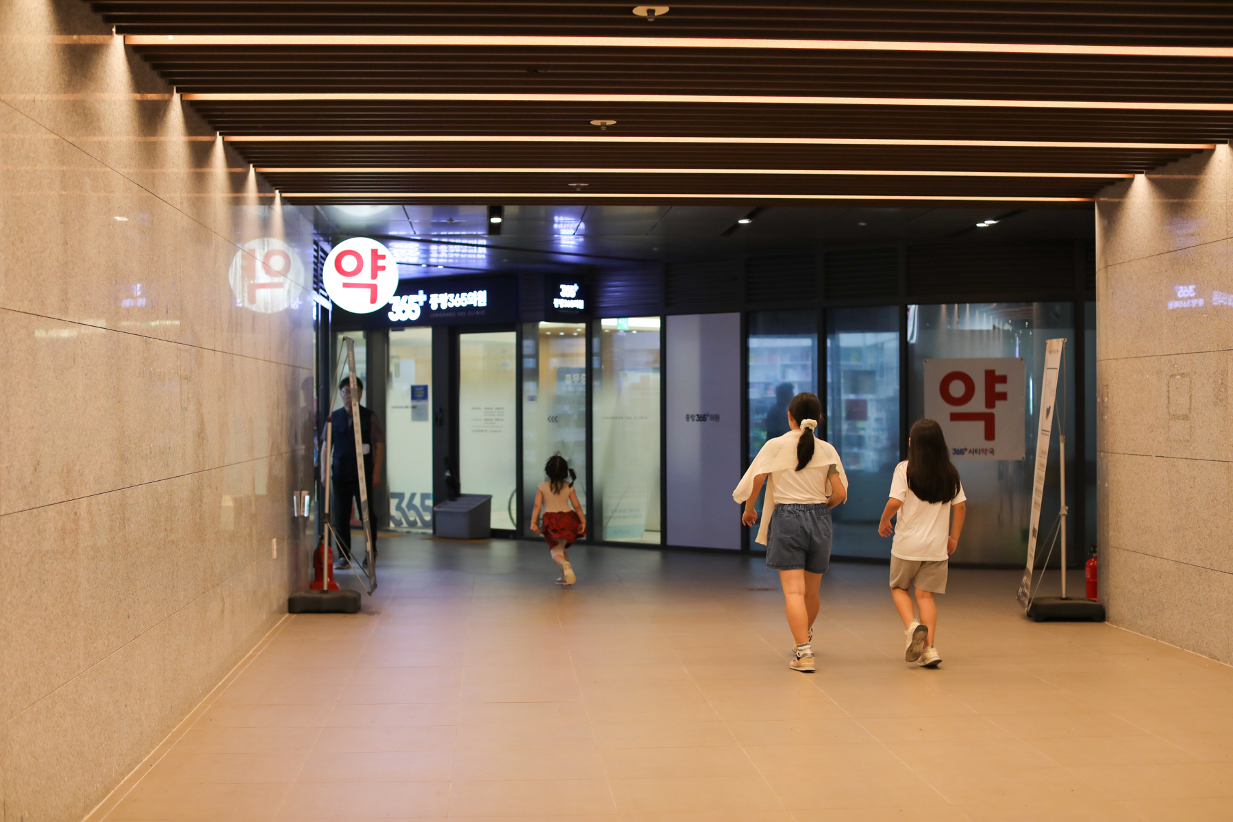 20250628-142207-mojinchan.jpg 20250628-142207-mojinchan.jpg