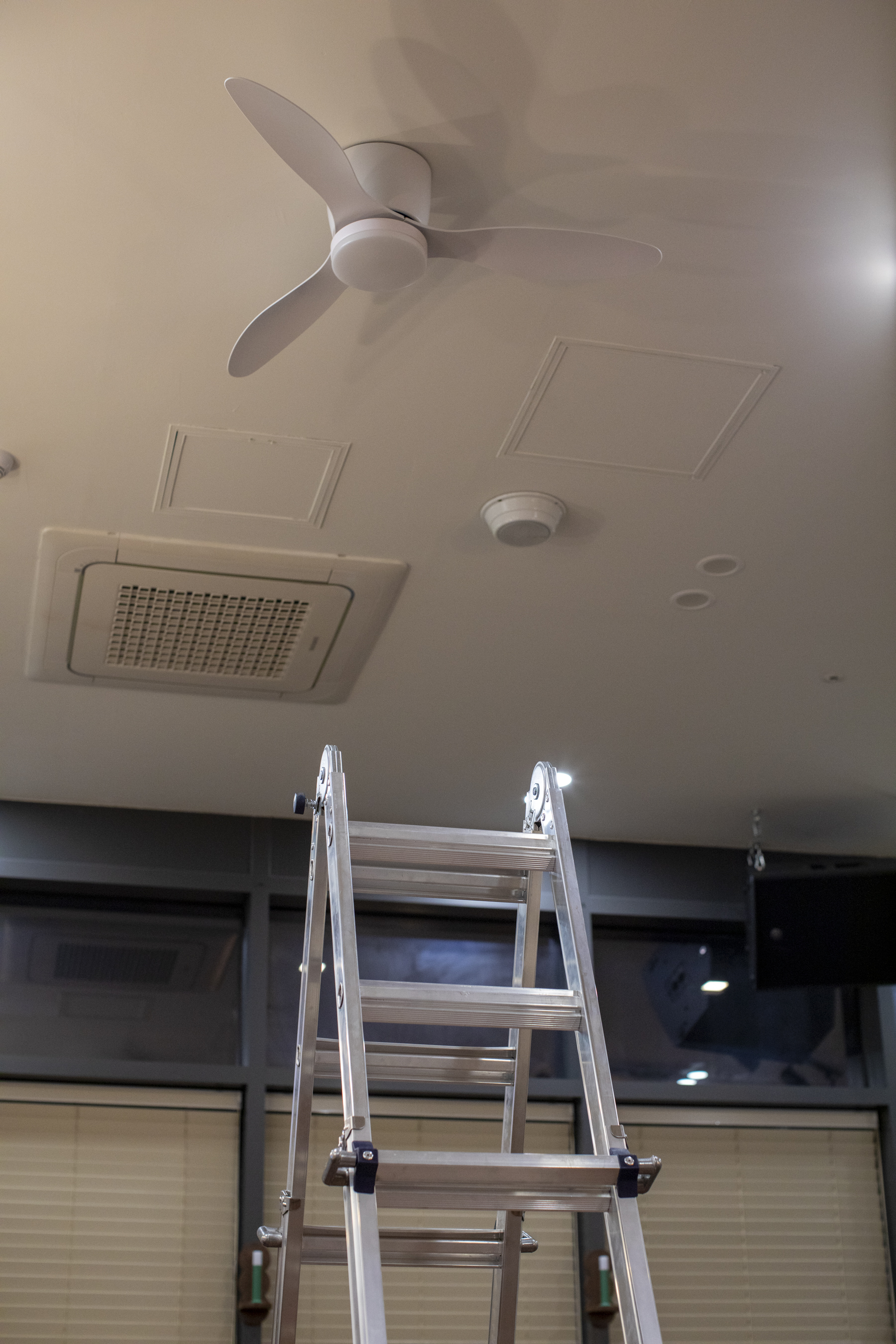 20251009-190908-mojinchan.jpg 20251009-190908-mojinchan.jpg