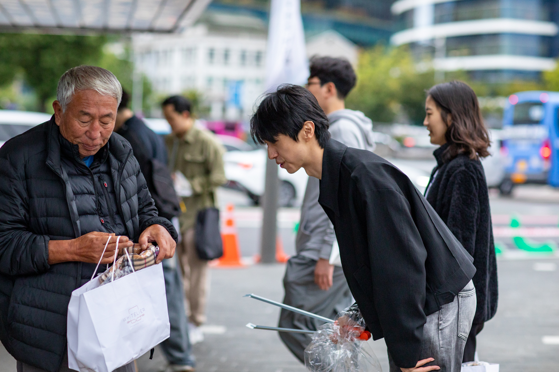 20251018-083606-mojinchan.jpg 20251018-083606-mojinchan.jpg