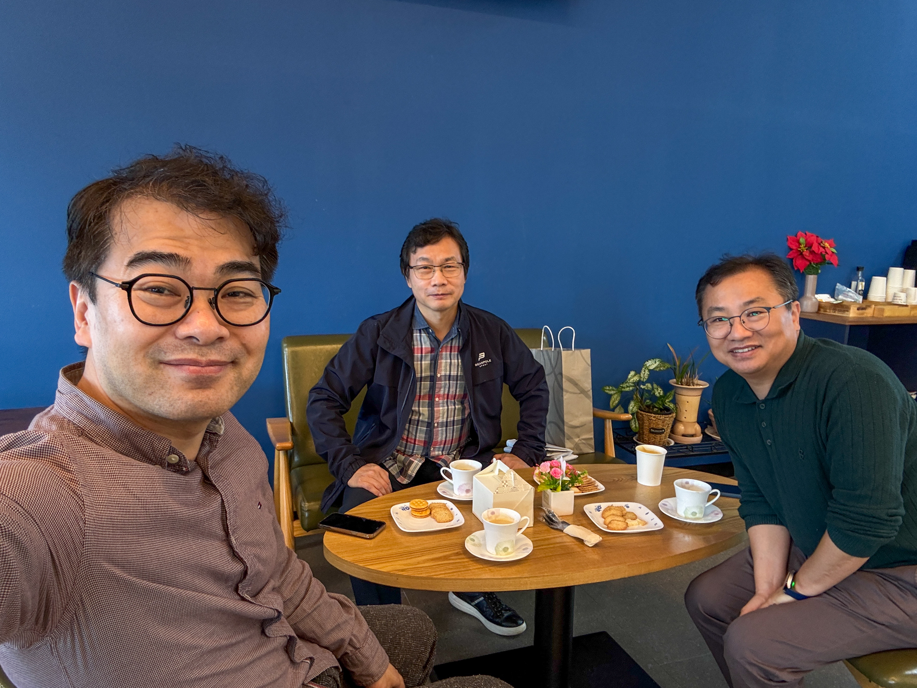 20251017-133520-mojinchan.jpg 20251017-133520-mojinchan.jpg