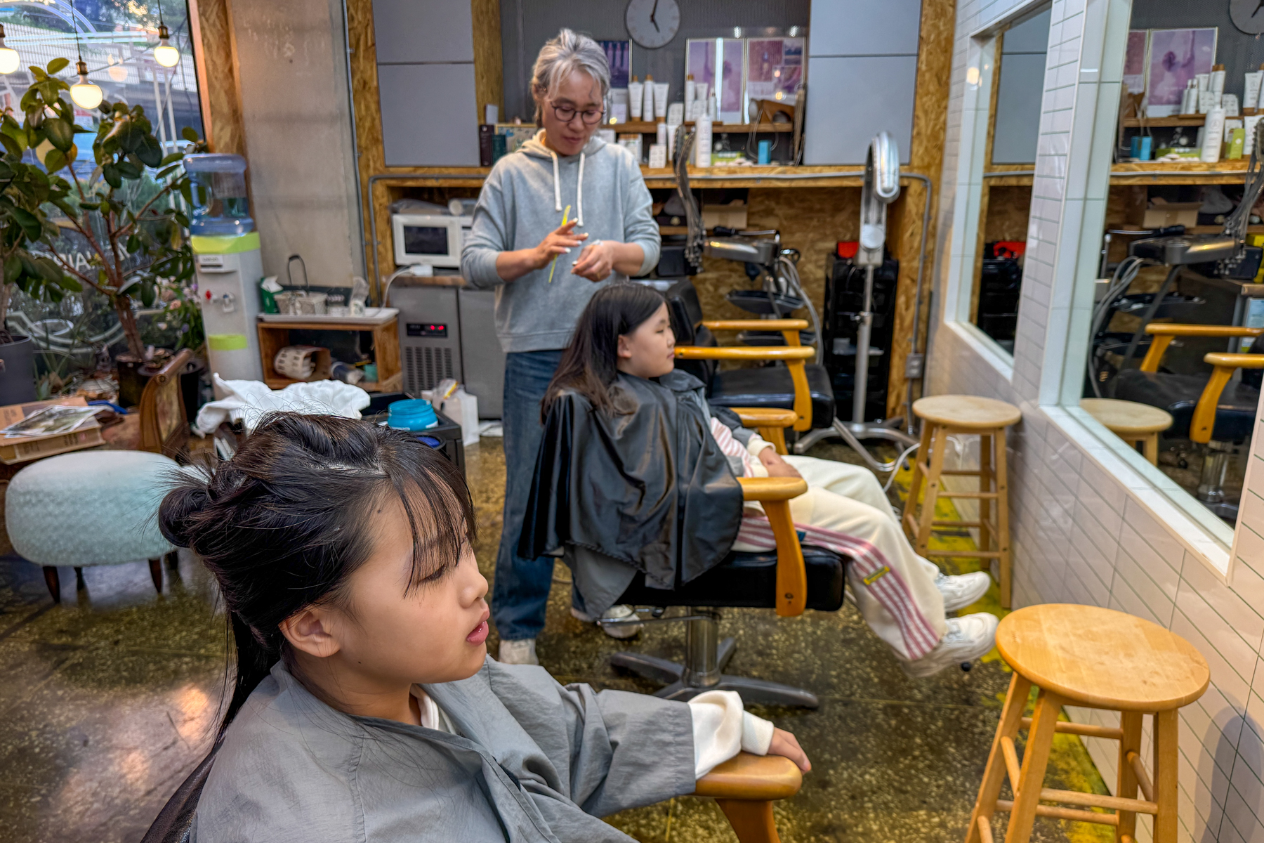 20251023-165905-mojinchan.jpg 20251023-165905-mojinchan.jpg