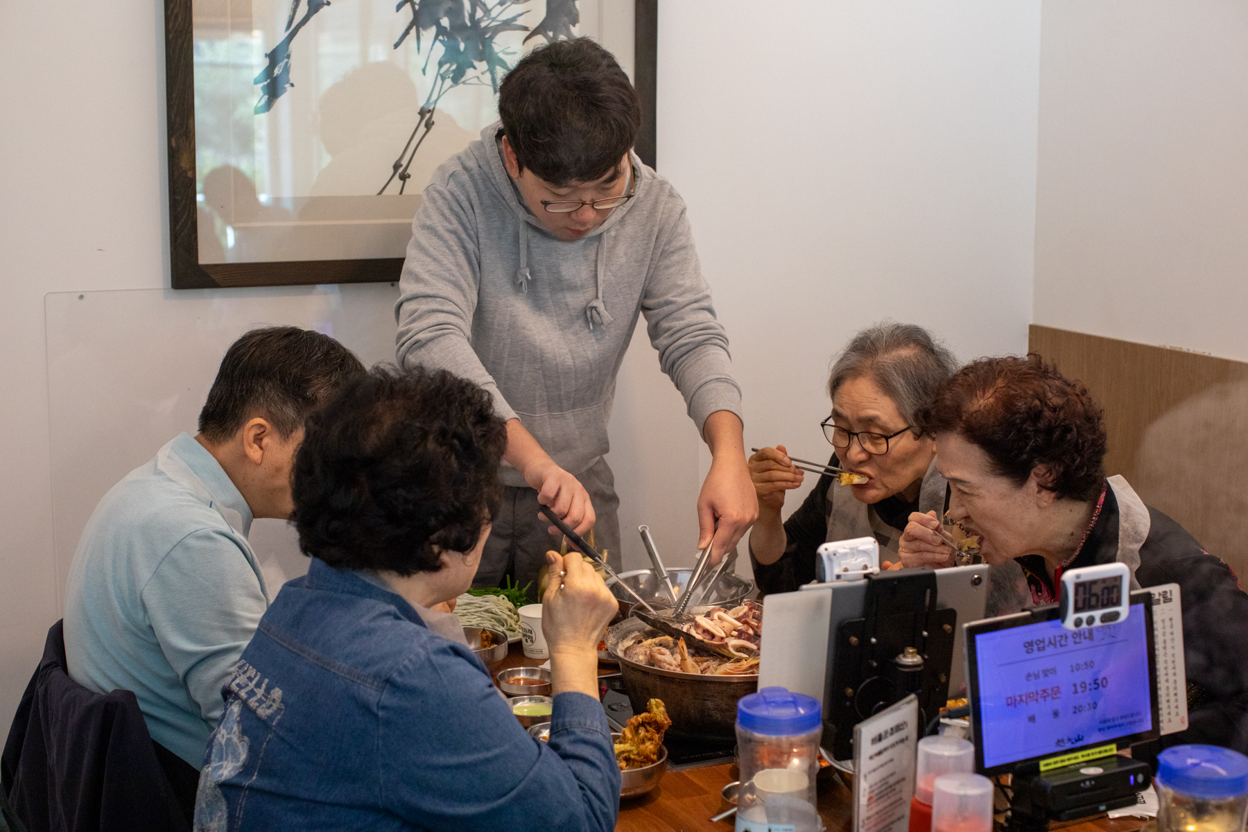 20251025-122857-mojinchan.jpg 20251025-122857-mojinchan.jpg