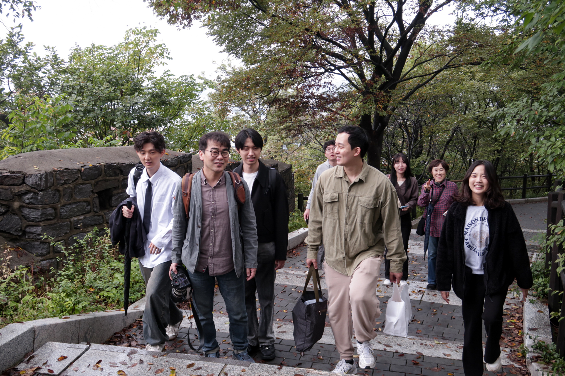 20251117-091830-mojinchan.jpg 20251117-091830-mojinchan.jpg