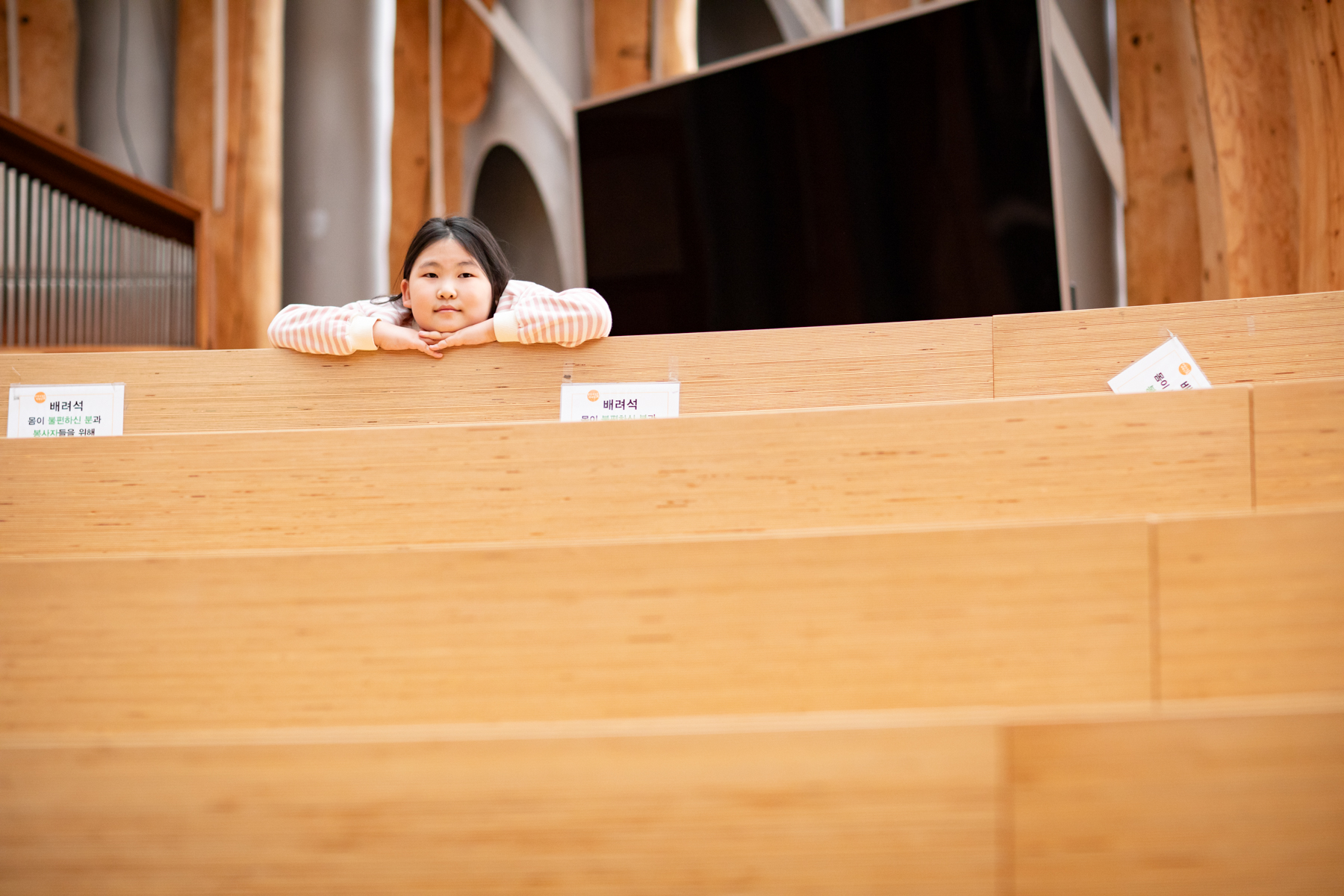 20251025-144250-mojinchan.jpg 20251025-144250-mojinchan.jpg