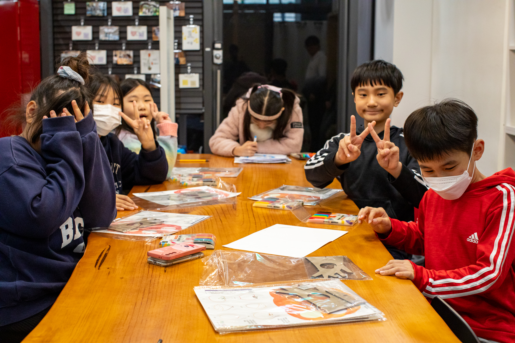 20251115-111206-mojinchan.jpg 20251115-111206-mojinchan.jpg