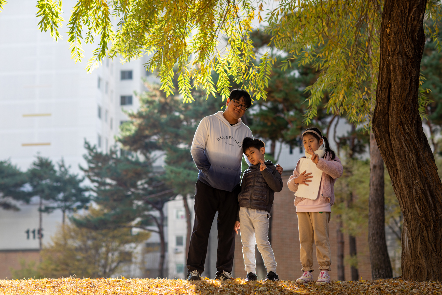 20251115-142342-mojinchan.jpg 20251115-142342-mojinchan.jpg