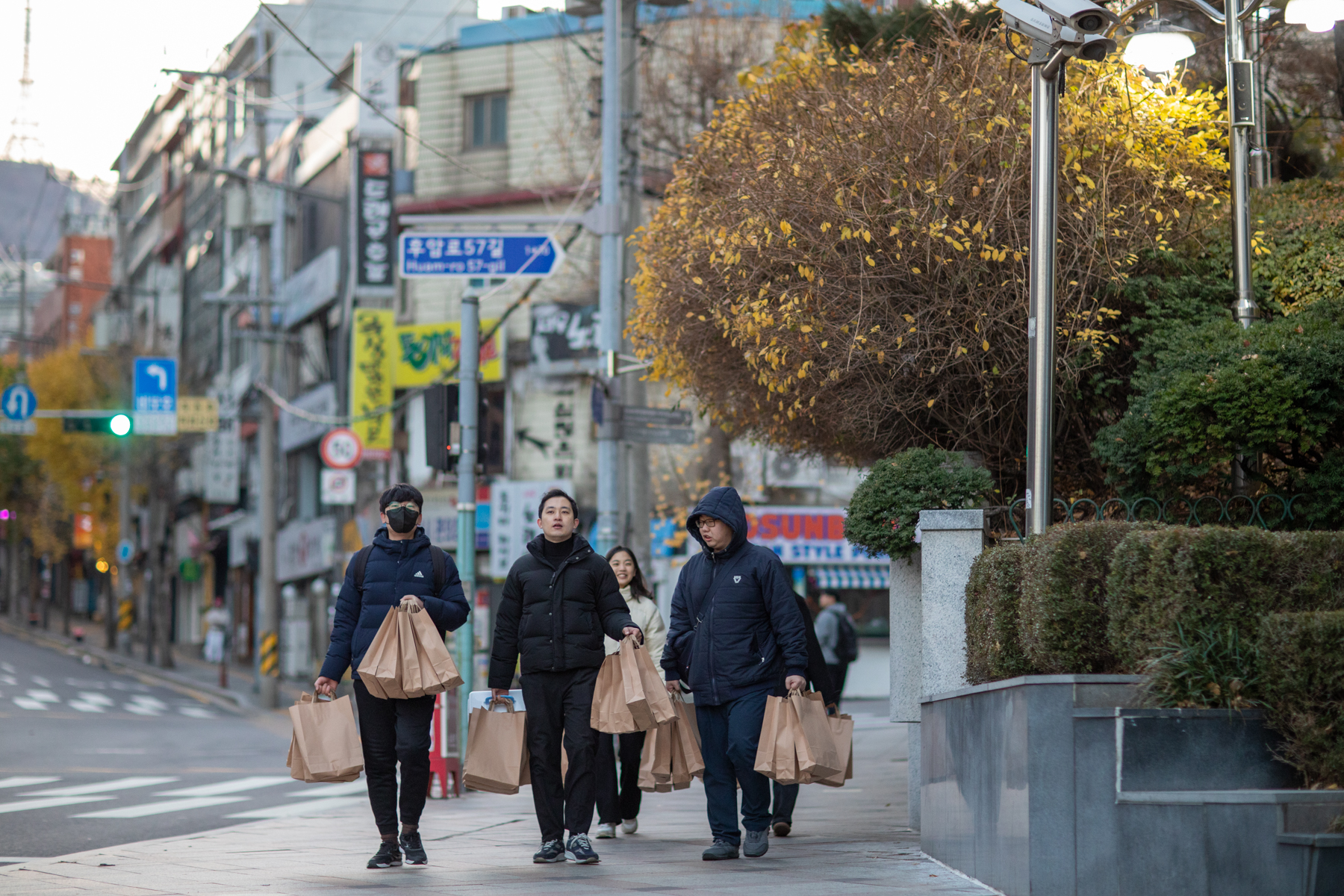 20251129-080453-mojinchan.jpg 20251129-080453-mojinchan.jpg