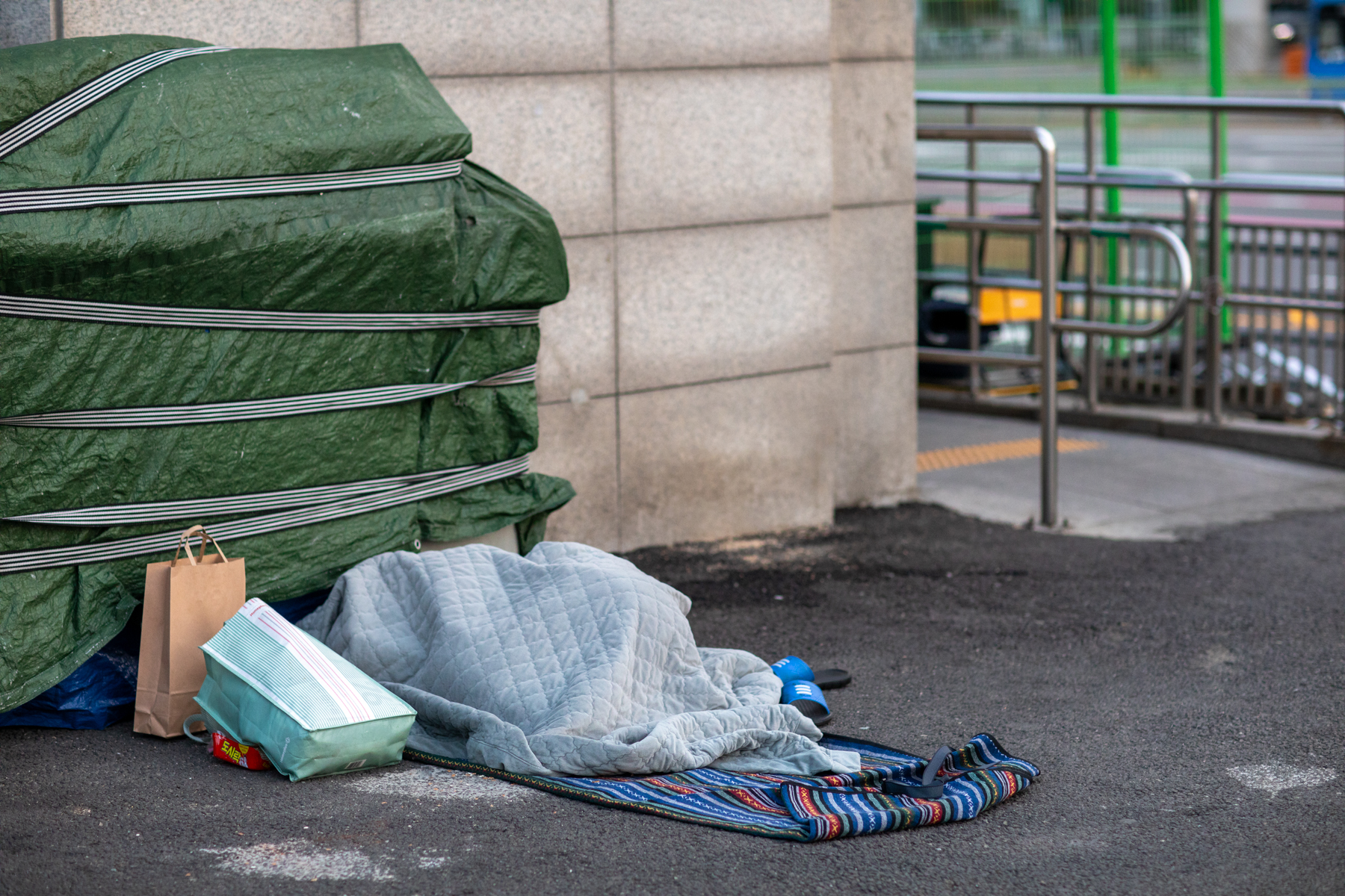 20251129-082929-mojinchan.jpg 20251129-082929-mojinchan.jpg