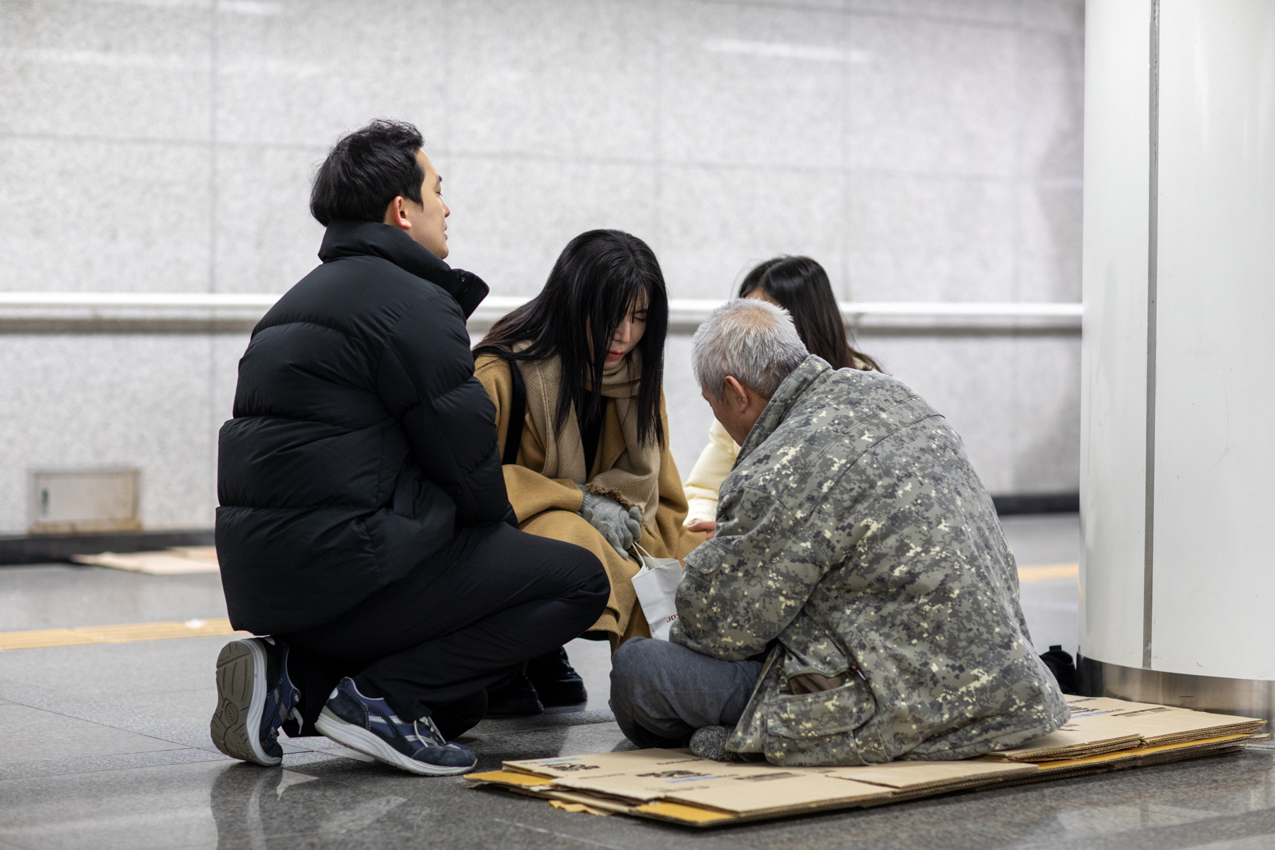 20251129-084945-mojinchan.jpg 20251129-084945-mojinchan.jpg