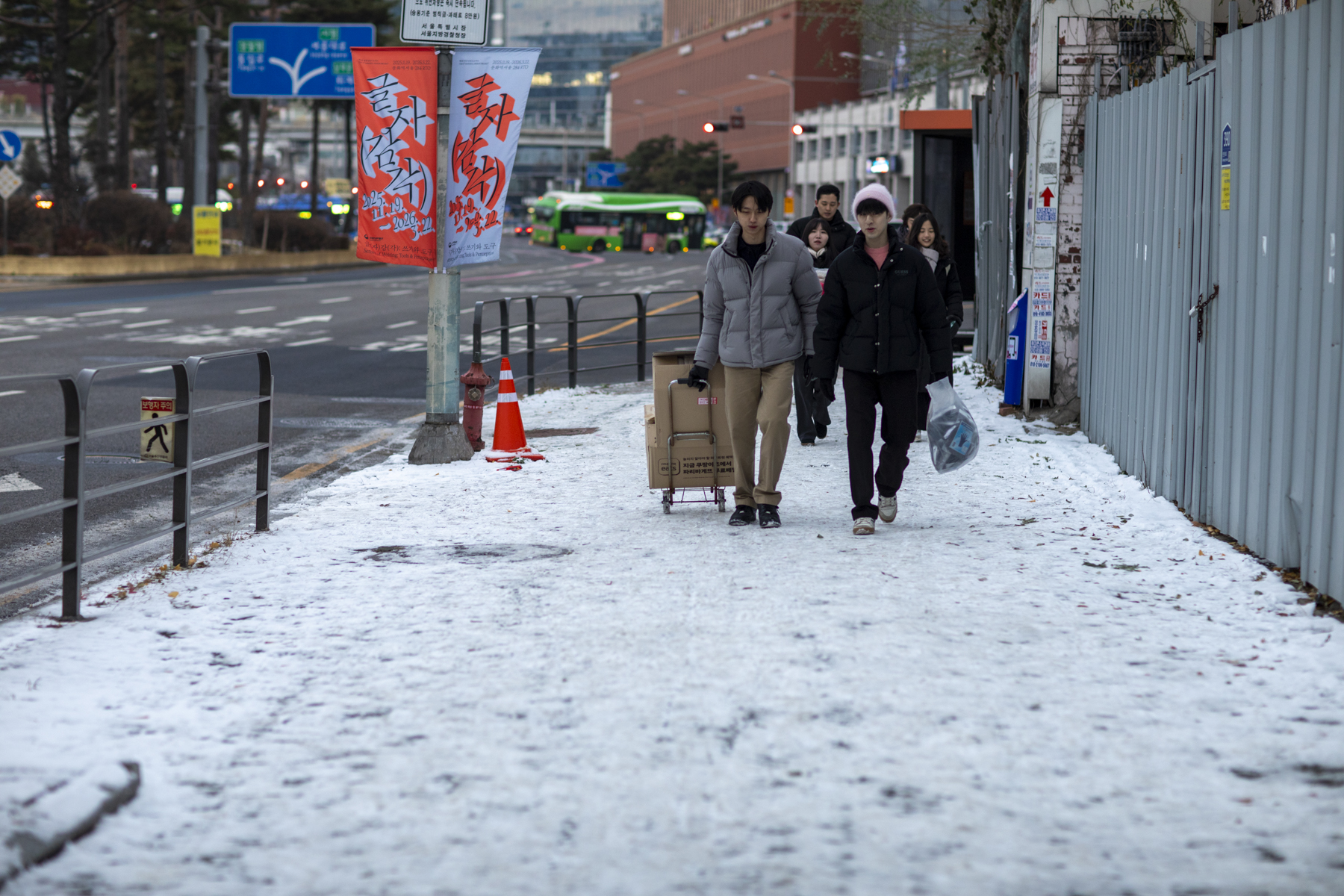 20251206-080302-mojinchan.jpg 20251206-080302-mojinchan.jpg