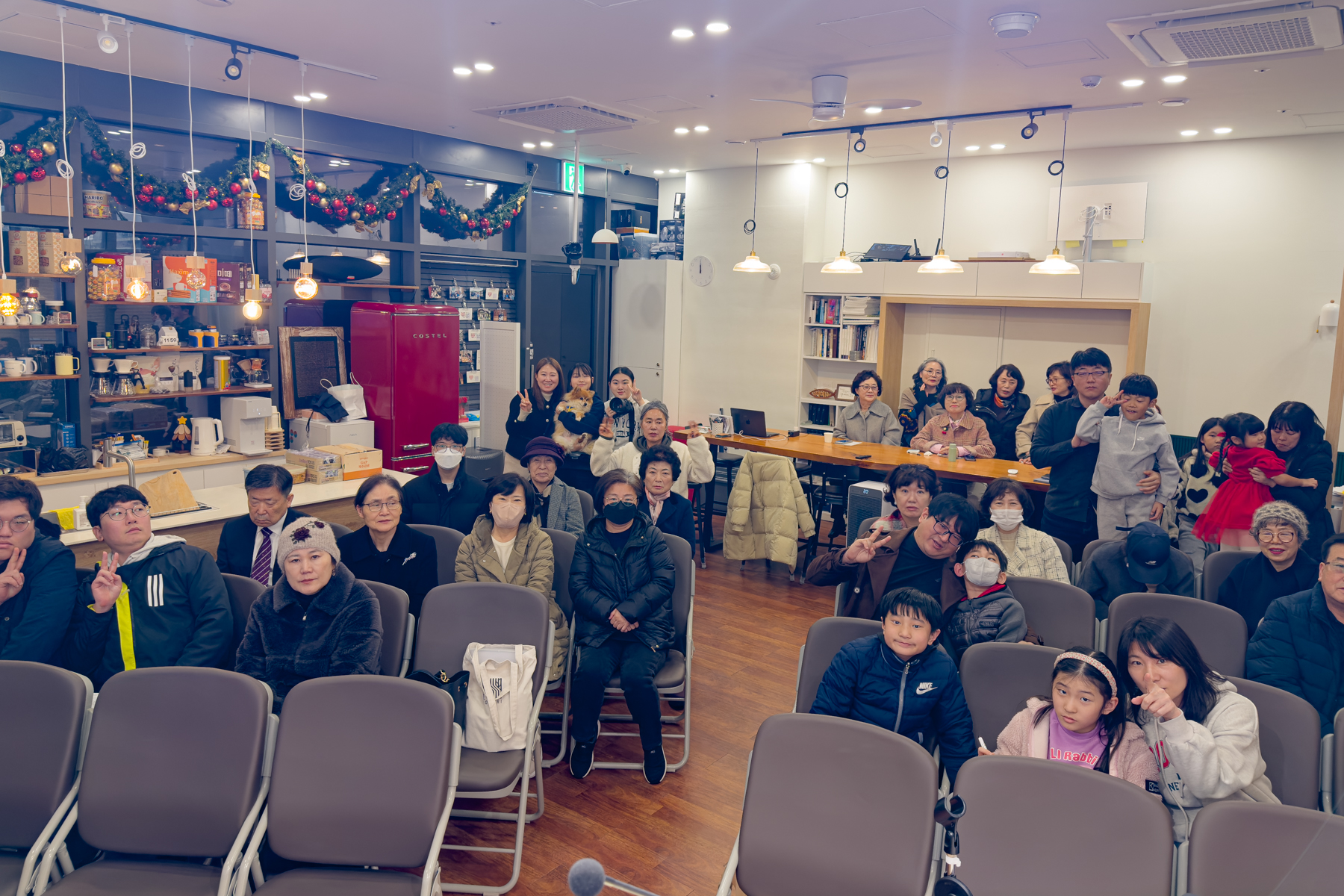 20251207-120002-mojinchan.jpg 20251207-120002-mojinchan.jpg