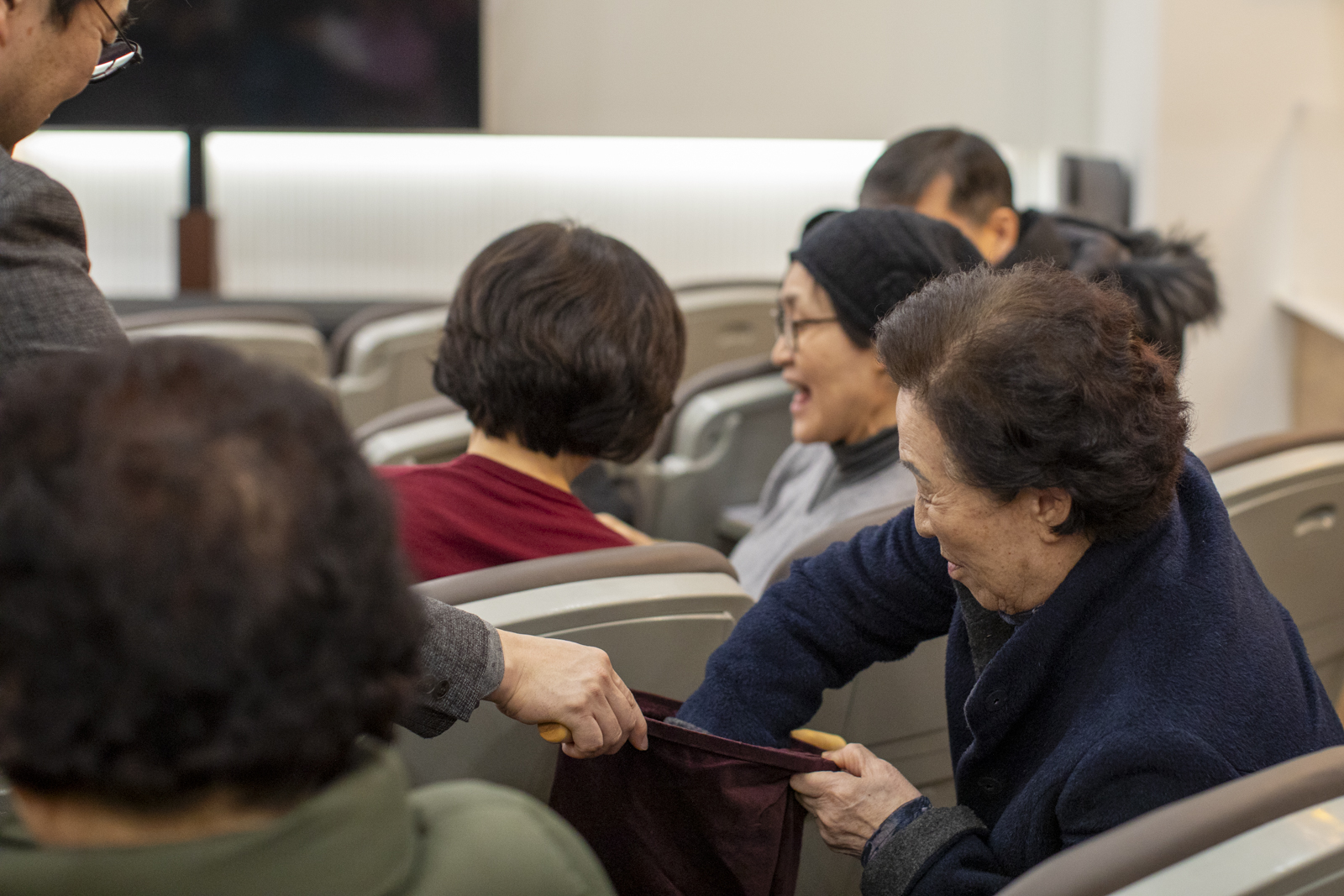 20251224-212942-mojinchan.jpg 20251224-212942-mojinchan.jpg